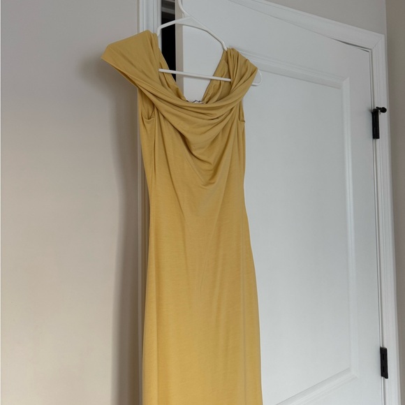 Reformation Cream/Yellow Midi Dress Off the Shoulder Size: 0 - Picture 6 of 8